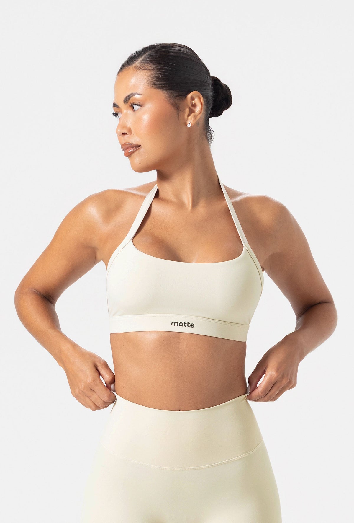 Form Halter Bra - Vanilla