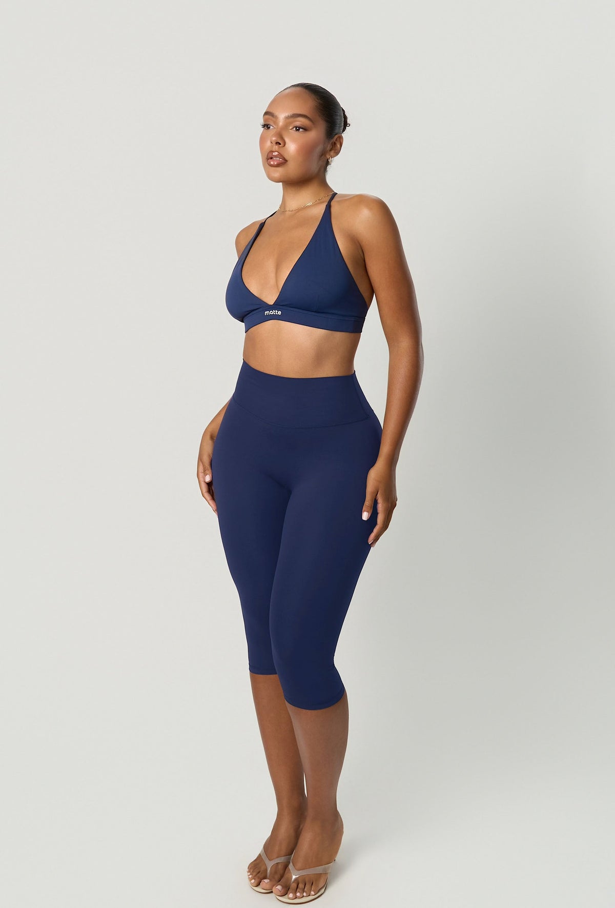 Capri Essential Legging - Navy